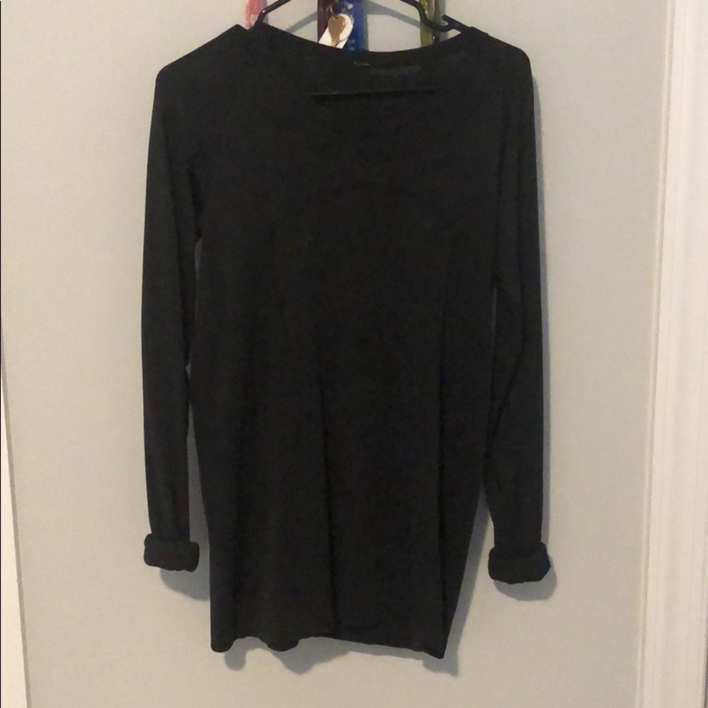 Swiftly Tech Long Sleeve - Black